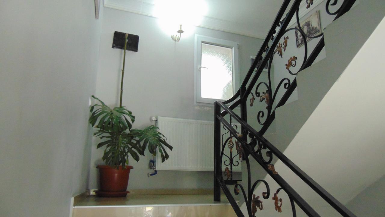 Old Street Guesthouse Batumi Exterior foto