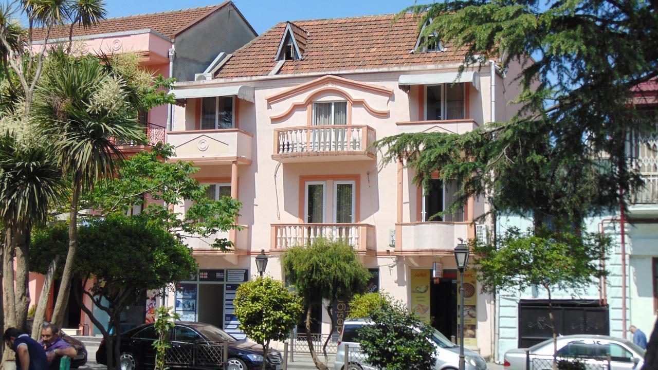 Old Street Guesthouse Batumi Exterior foto