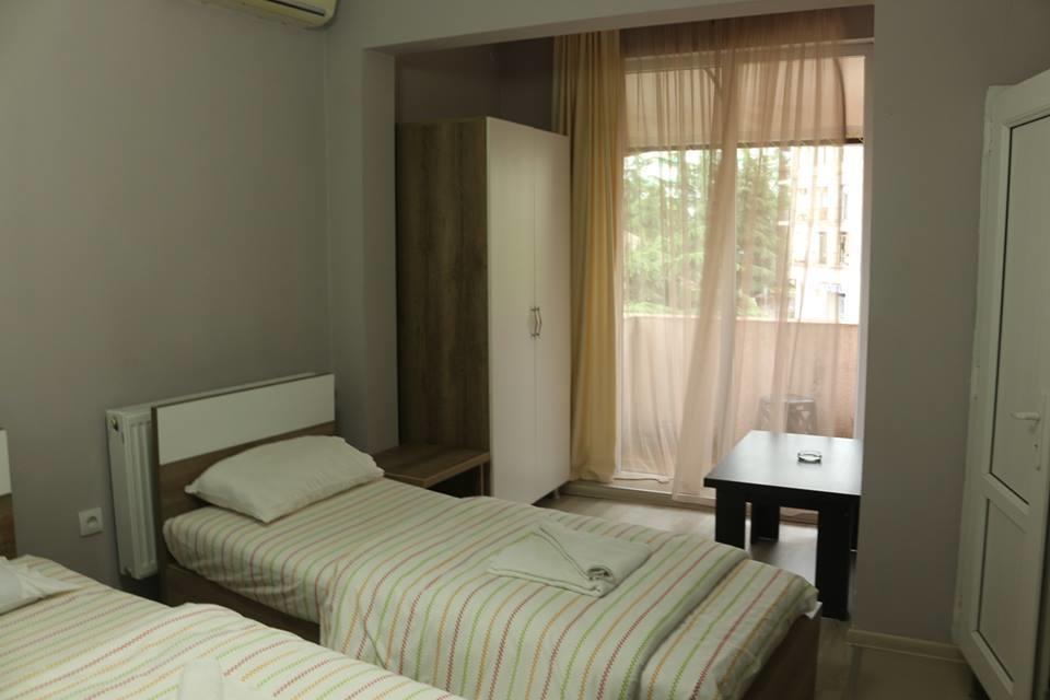 Old Street Guesthouse Batumi Exterior foto