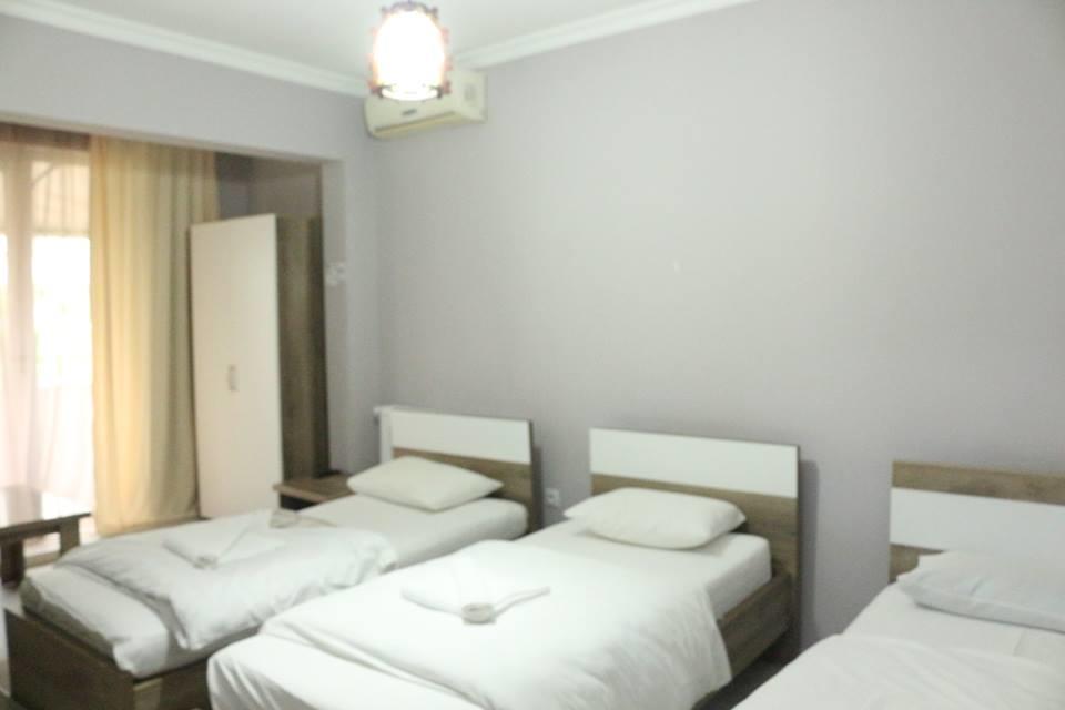 Old Street Guesthouse Batumi Exterior foto